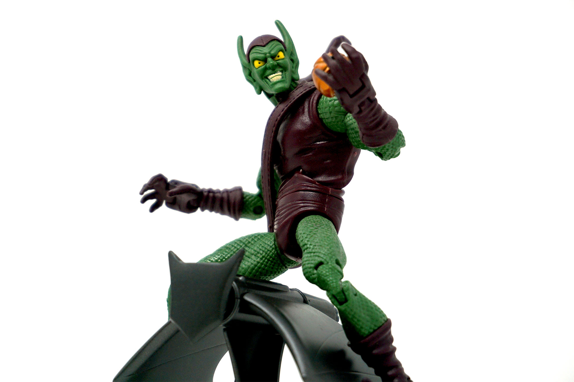 This website have 11 Resume pictures about Marvel Legends Green Goblin Baf ...